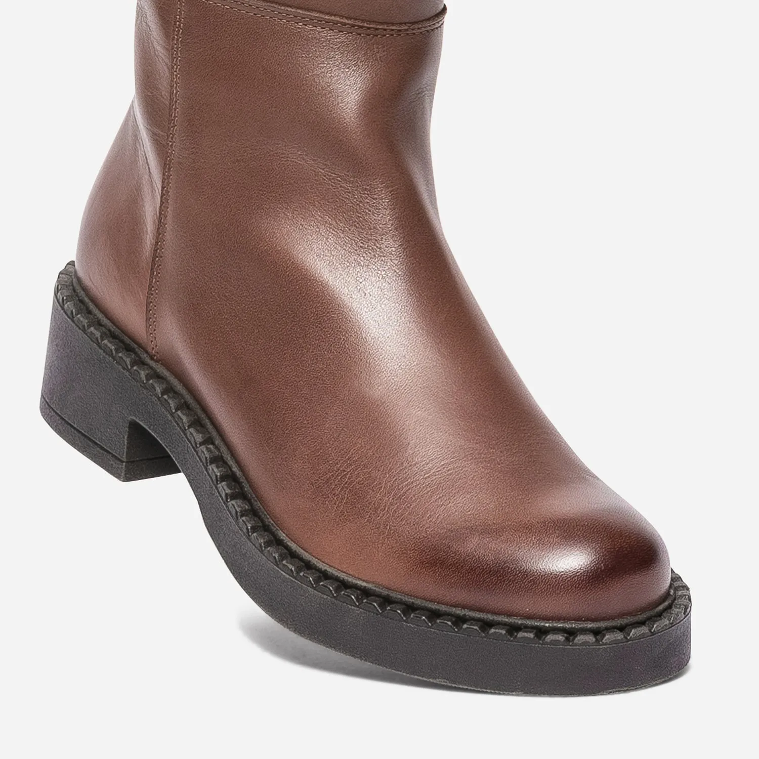 Botte cognac éco-conçue en cuir - Bottes Femme | ERAM