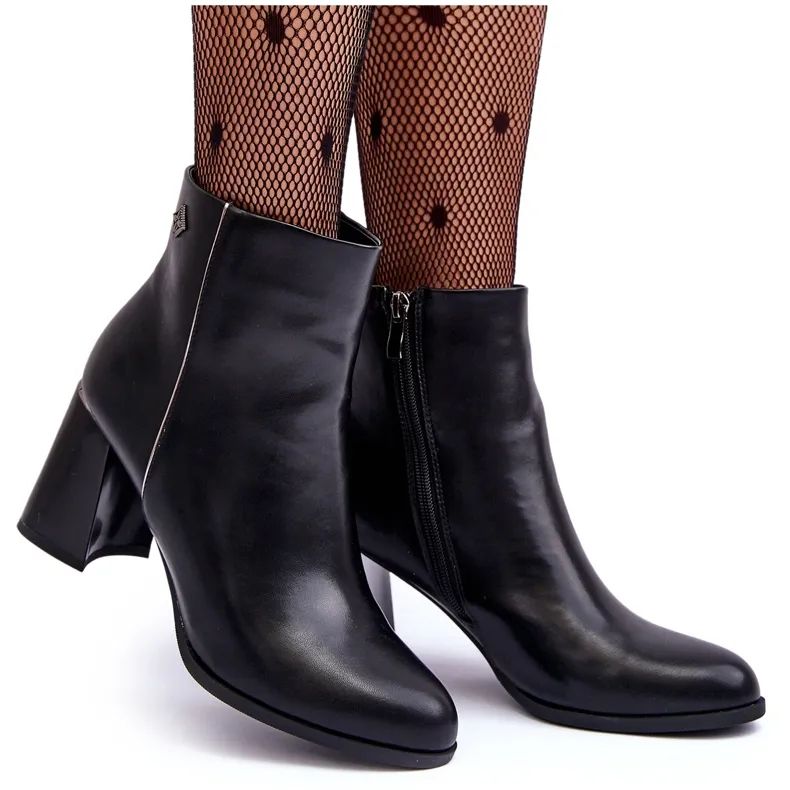 Bottines En Cuir Noir Popilla le noir