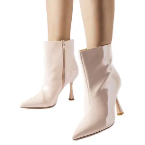 Bottines en cuir verni beige de Dionisi