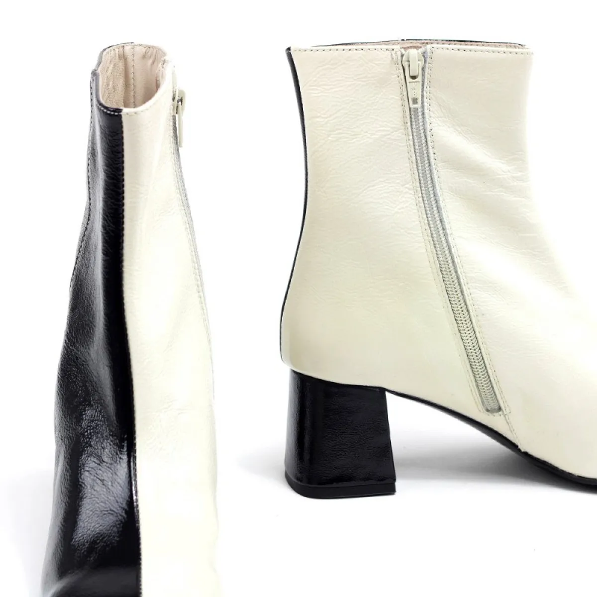 Bottines en cuir à talon bottier - Blanc