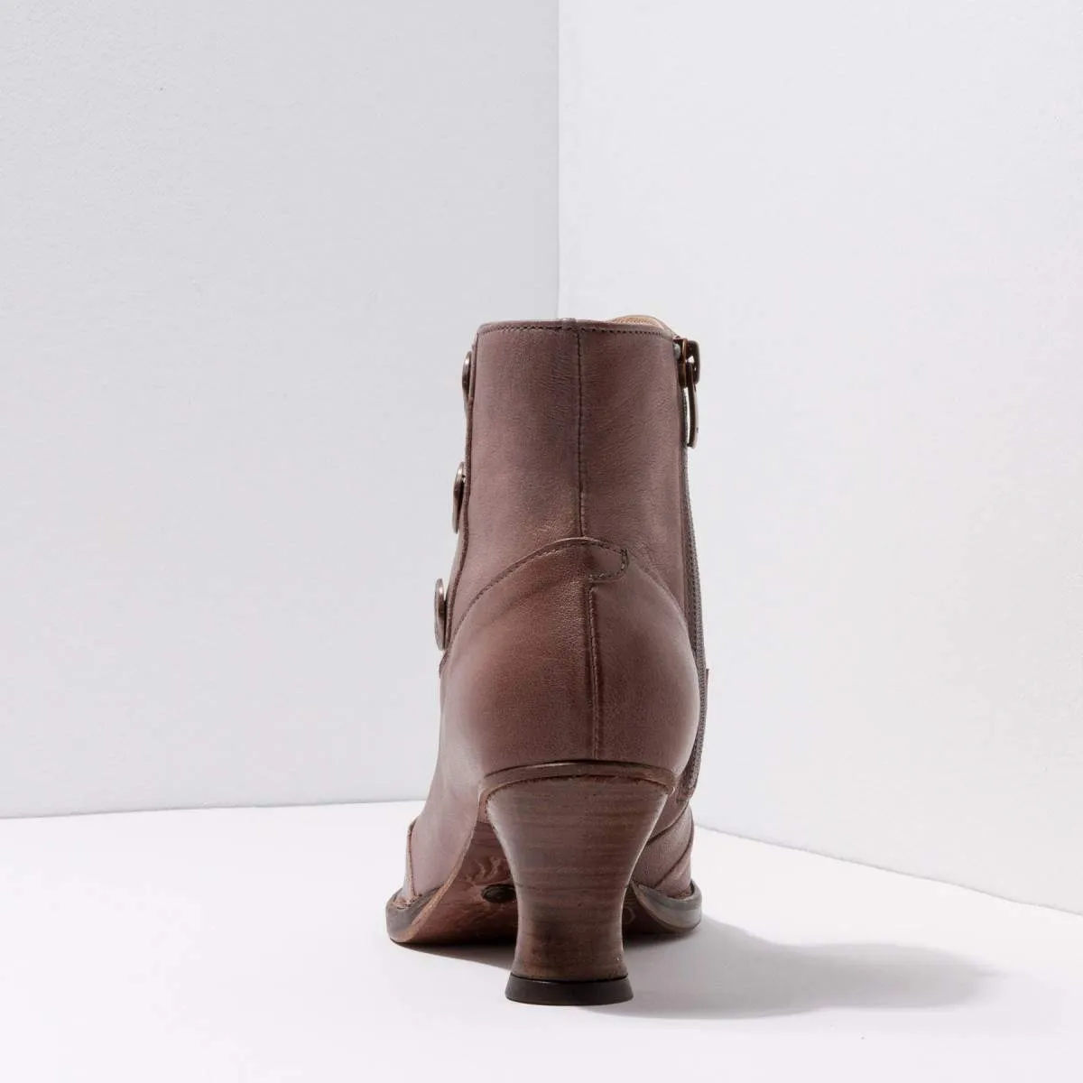 Bottines à talon bobine en cuir - Beige