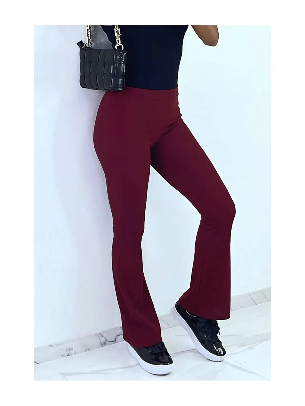 Pantalon patte deph bordeaux très tendance